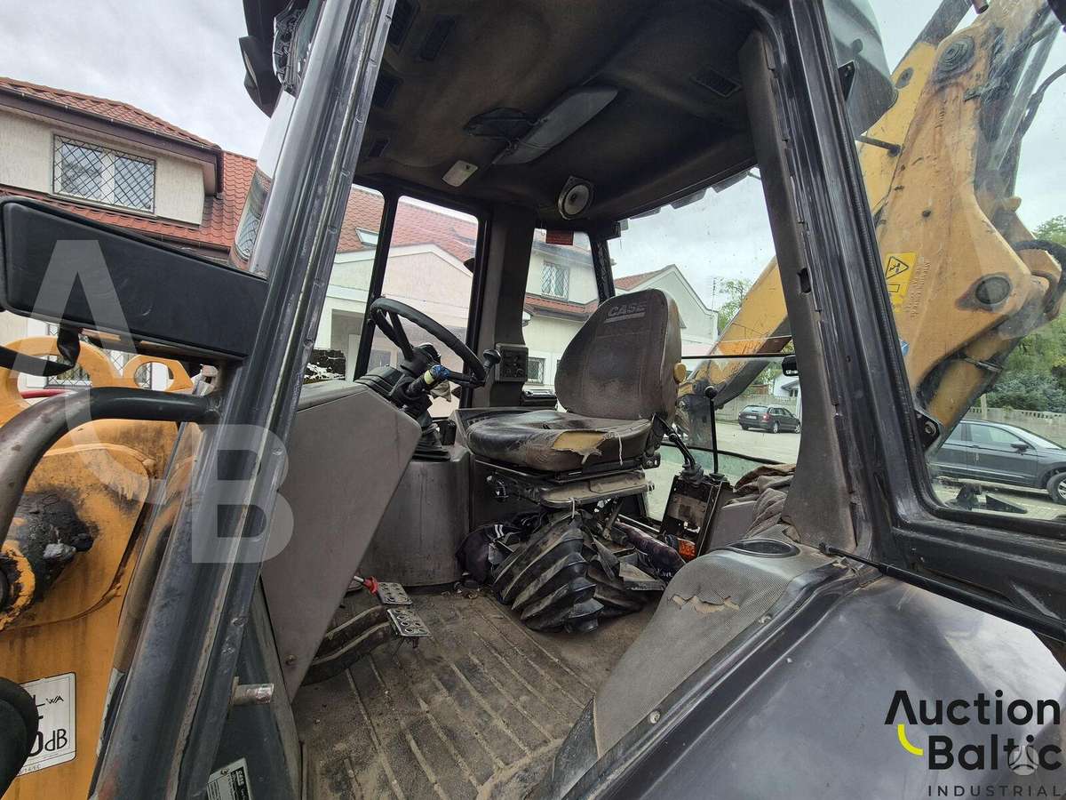 Case 590 MPS, excavator loader