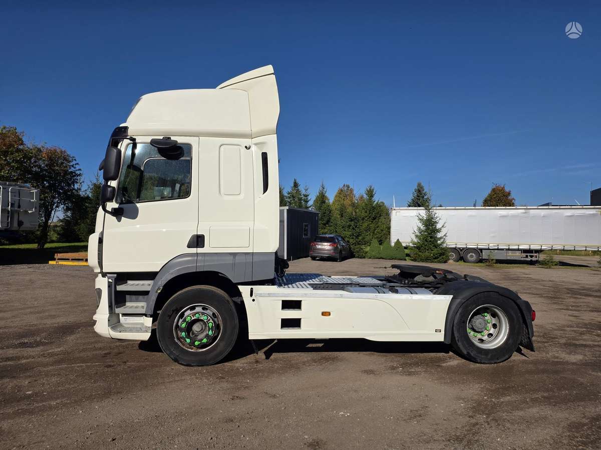 DAF CF430, 2 miegamosios vietos