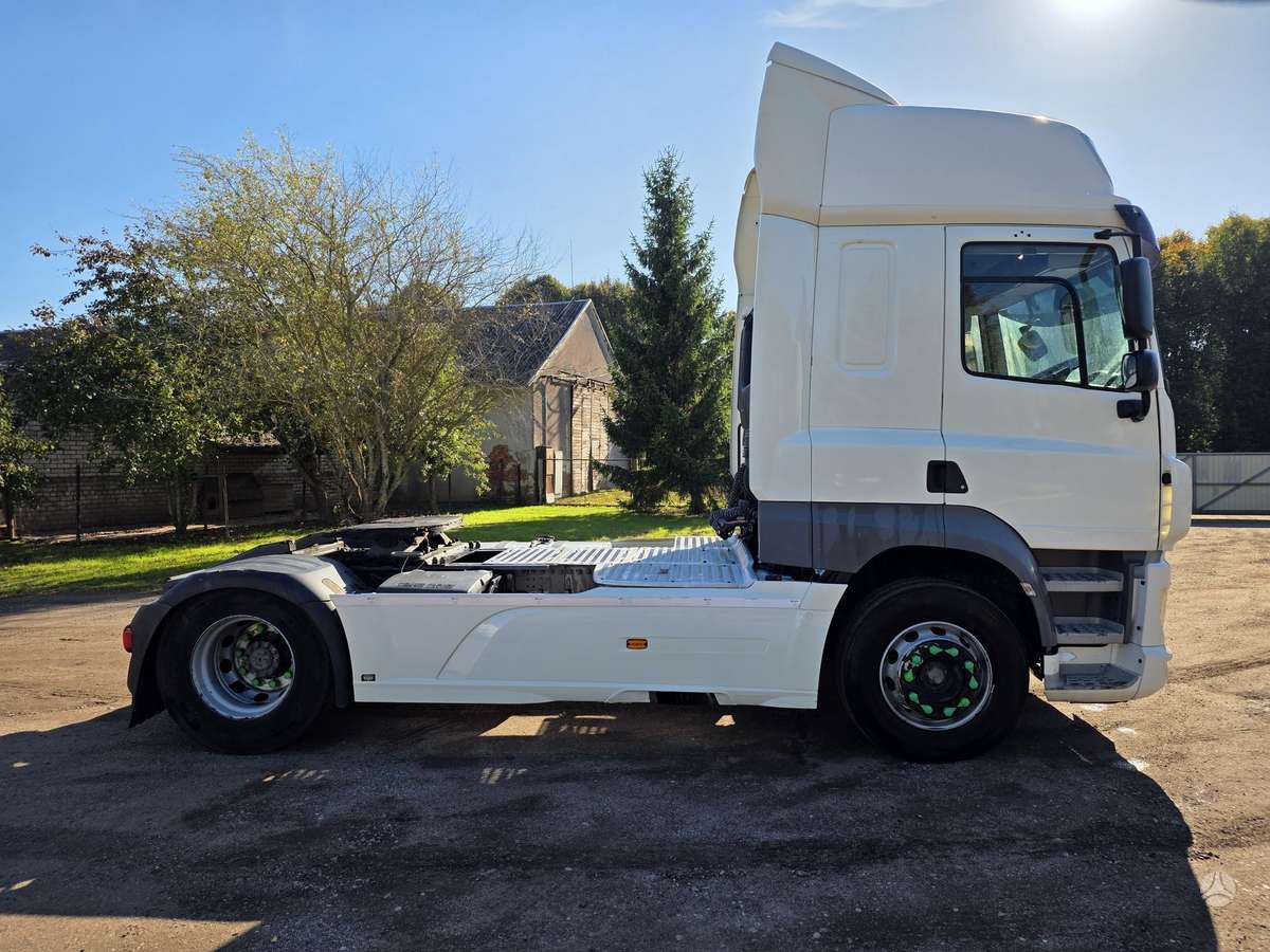 DAF CF430, 2 спальных места
