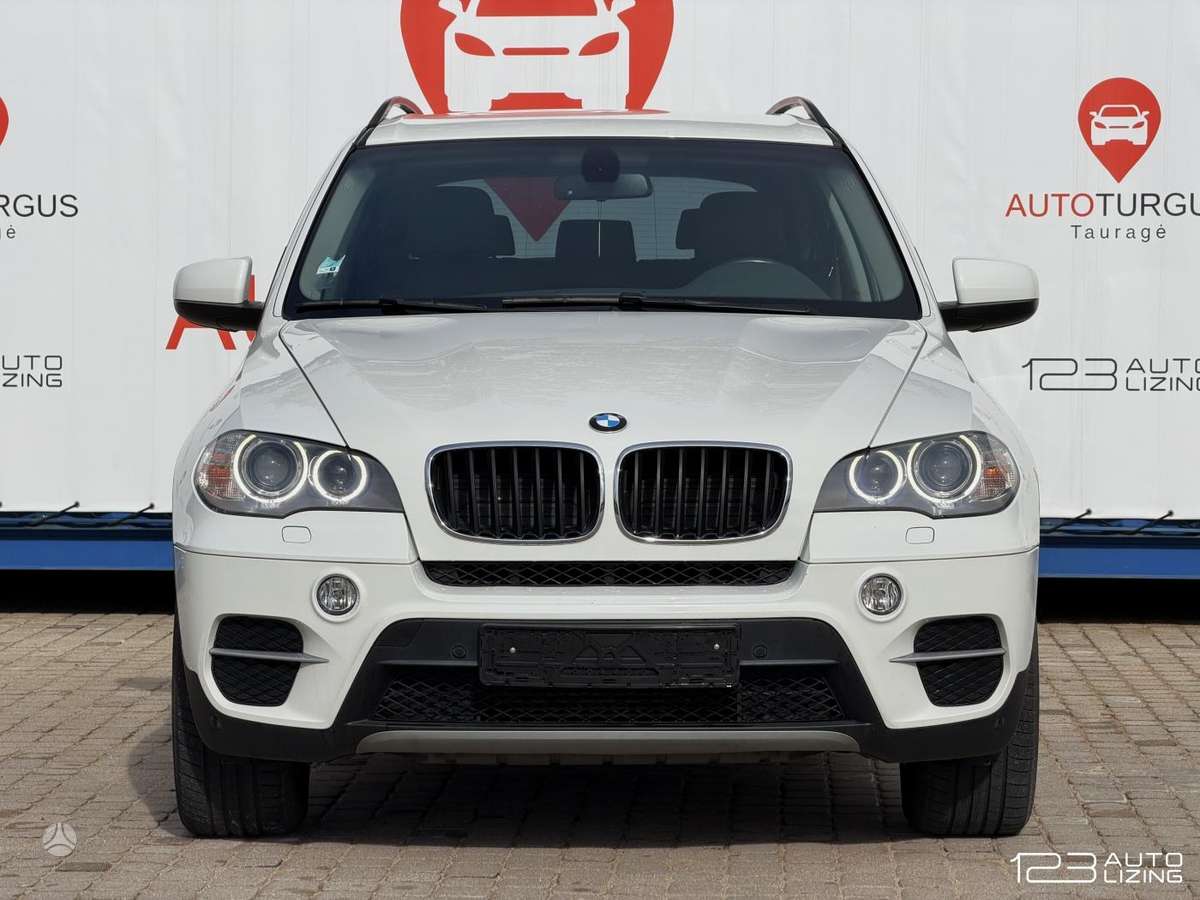 BMW X5, 3.0 l., off-road / crossover