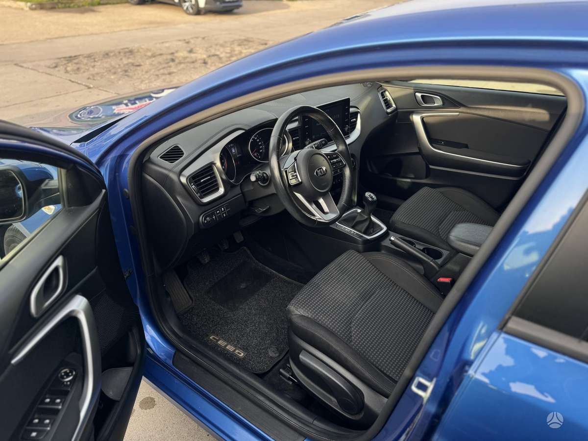 Kia Ceed, 1.0 l., Хэтчбек
