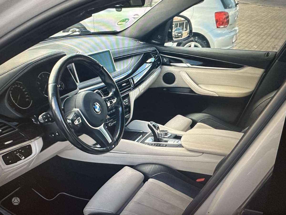 BMW X6 dalimis. Detaliu pristatymas