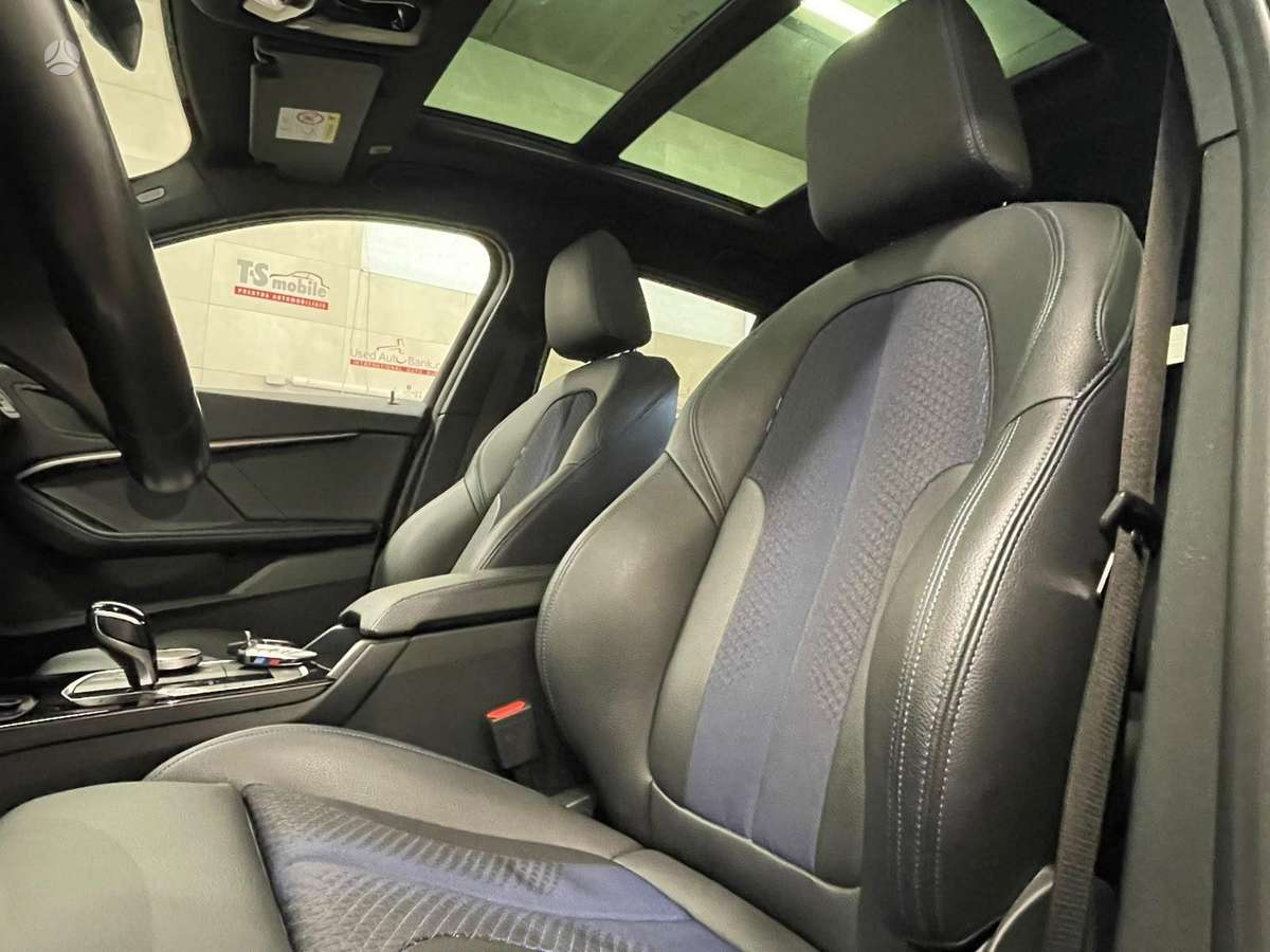 BMW 116, 1.5 l., hatchback