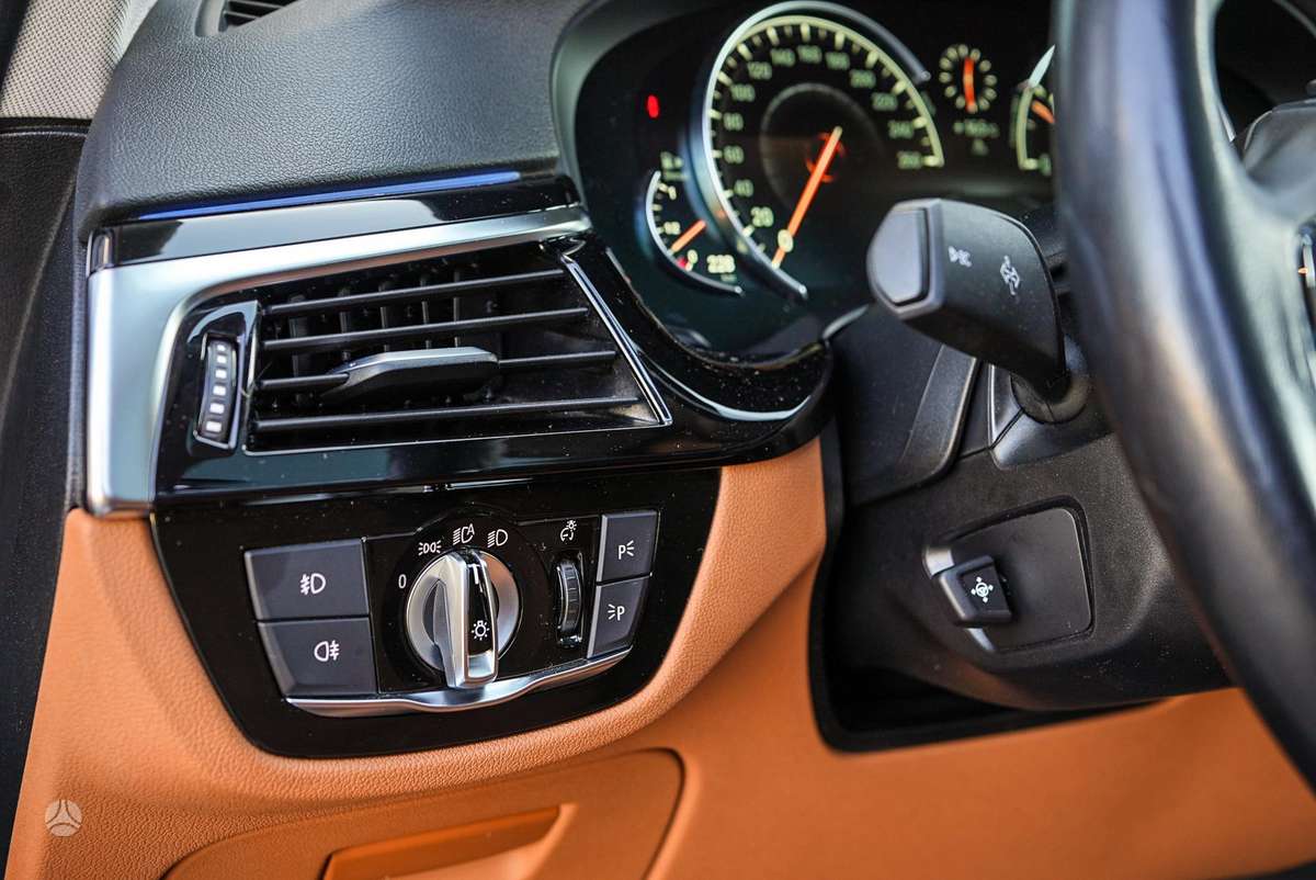 BMW 525, 2.0 l., universalas