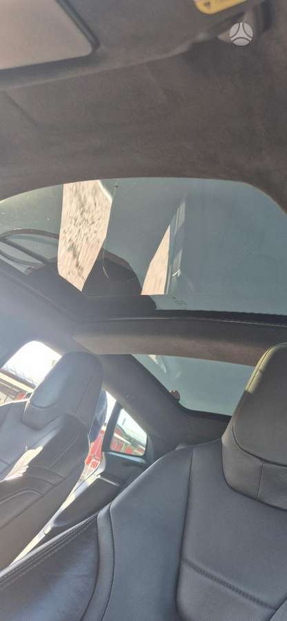 Tesla Model S, 75 kWh, hatchback