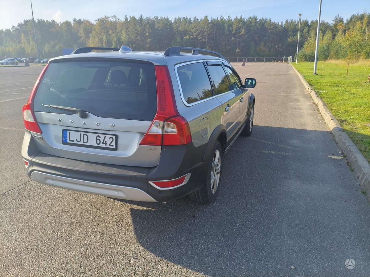 Volvo XC70, 3.2 l., Универсал