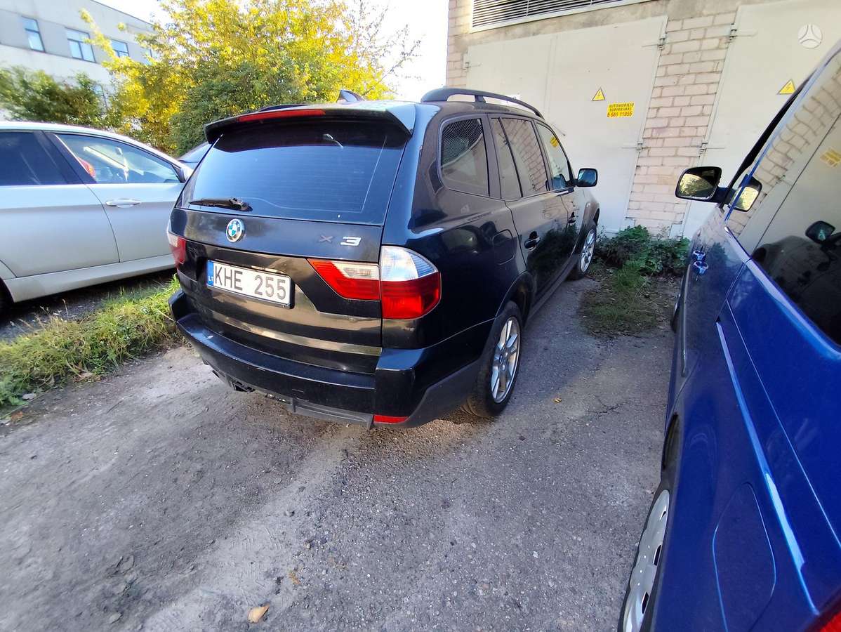 BMW X3, 2.0 l., off-road / crossover