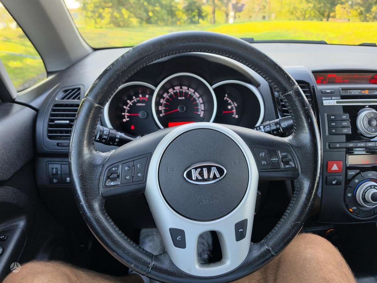 Kia Venga, 1.6 l., hatchback