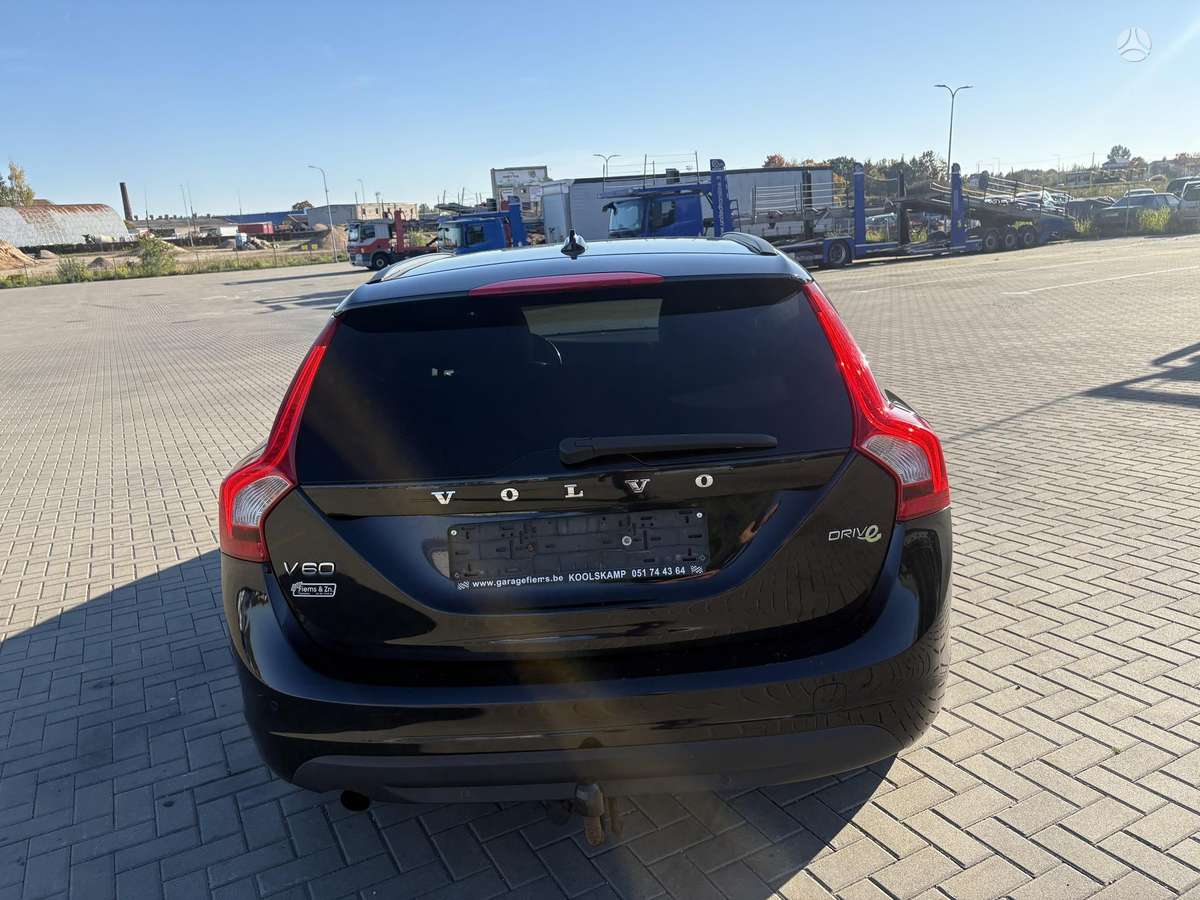 Volvo V60, 1.6 l., Универсал