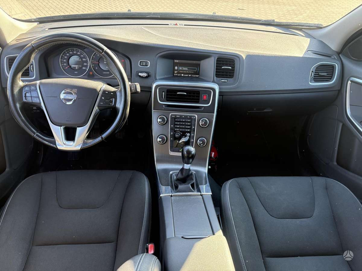 Volvo V60, 1.6 l., wagon
