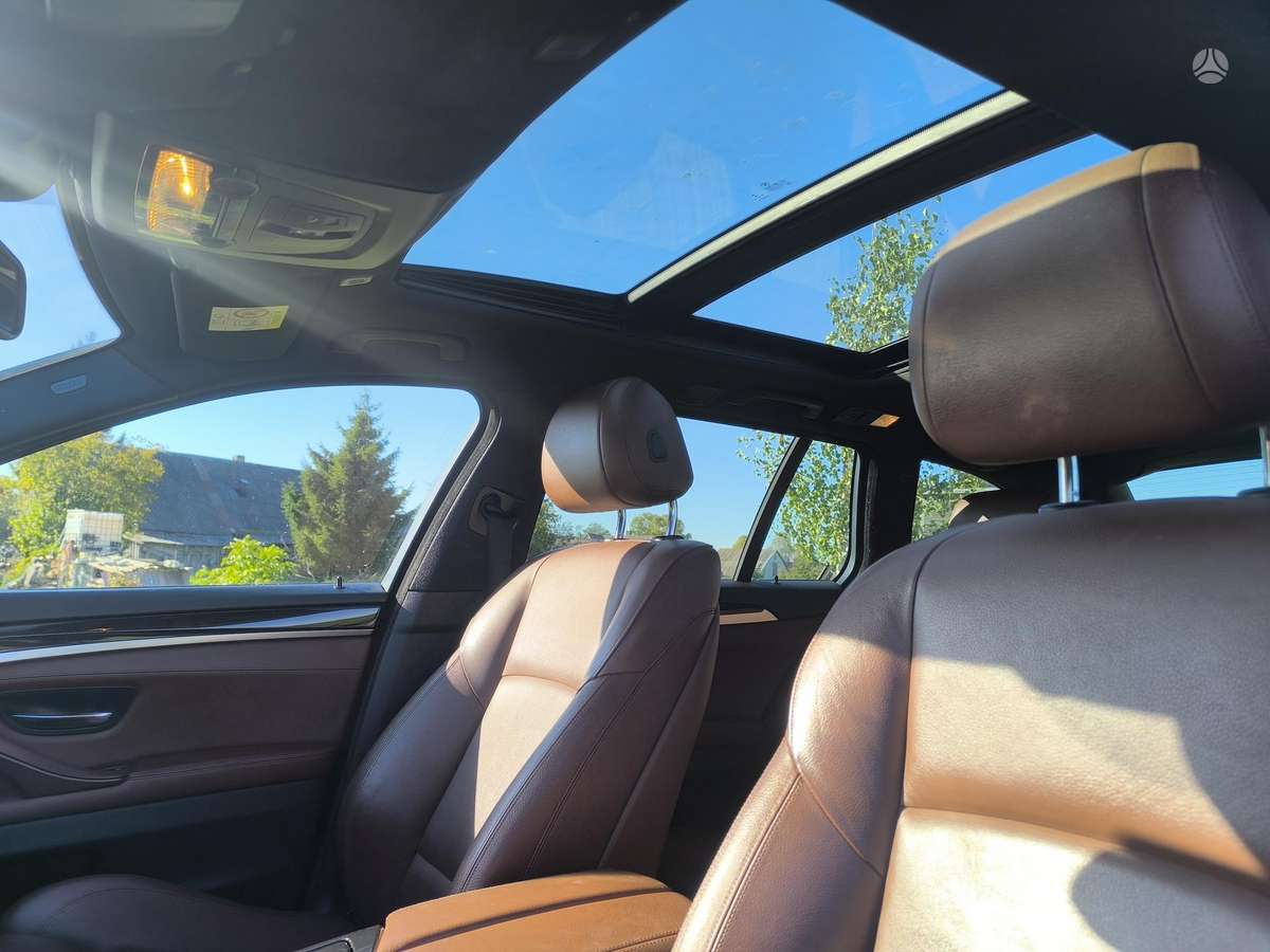 BMW 530, 3.0 l., wagon