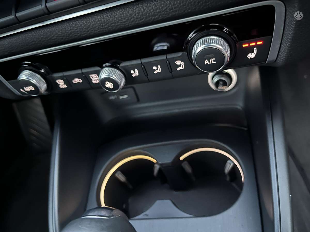 Audi A3, 2.0 l., Кабриолет