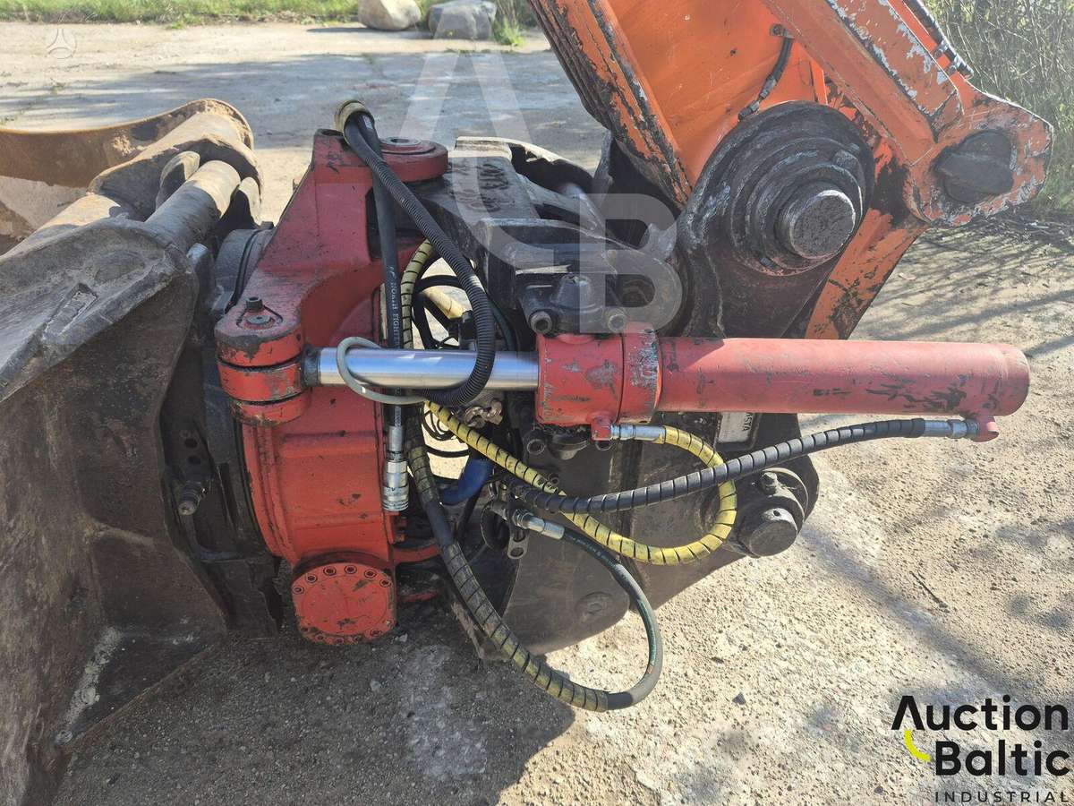 Hitachi ZX 280 LC-3, экскаваторы