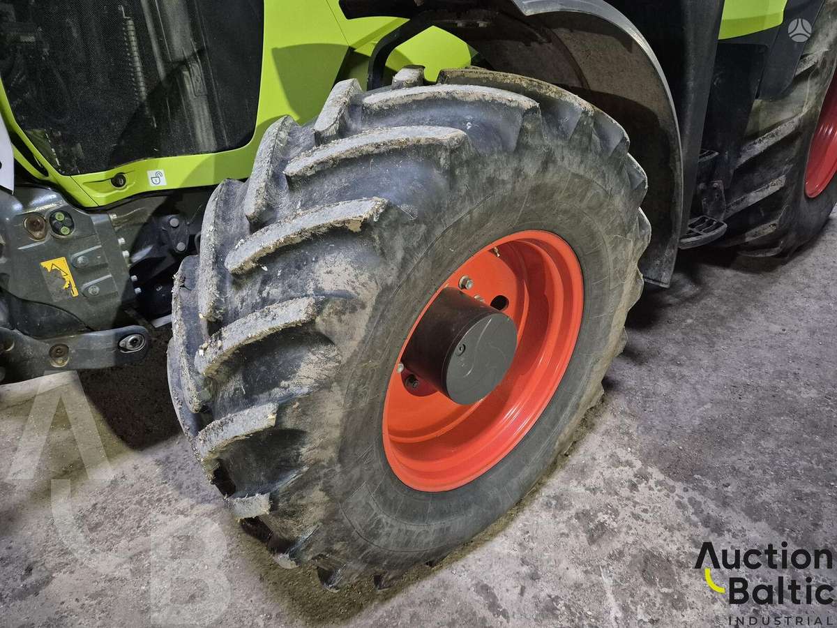 Claas Arion 650, тракторы