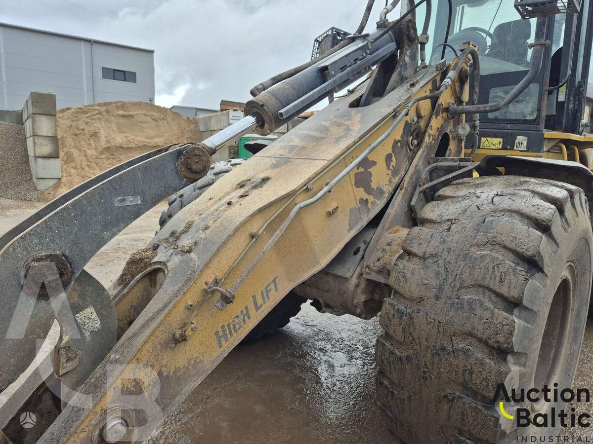 Caterpillar 930 H, frontal loader