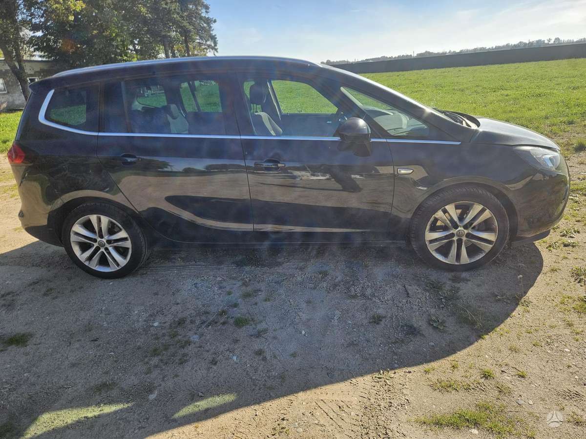 Opel Zafira