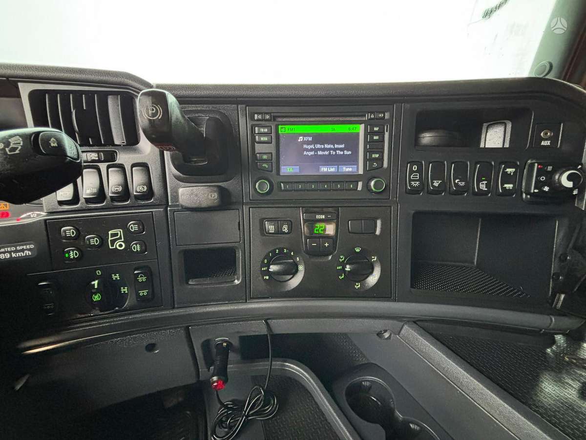 Scania G490 8x4, фургоны-боксы