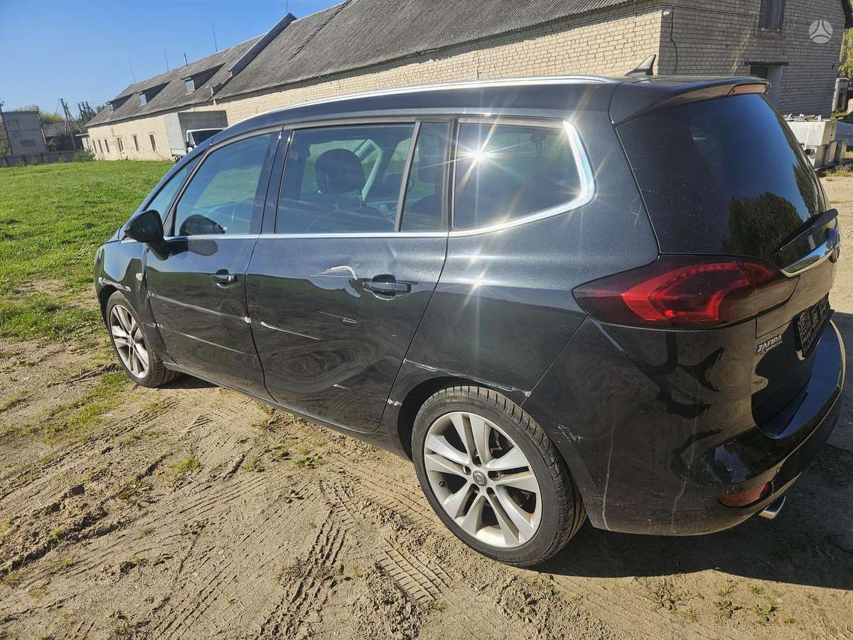 Opel Zafira