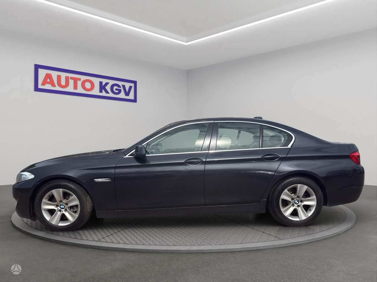 BMW 530, 3.0 l., Седан