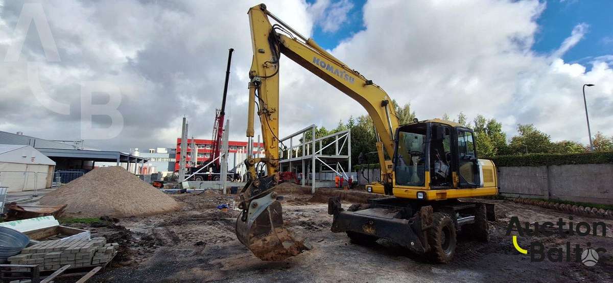 Komatsu PW160-7E0, ekskavatori