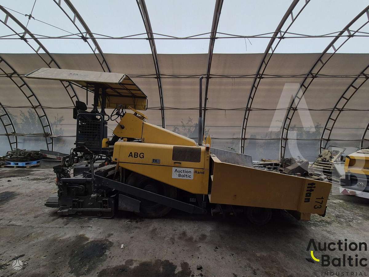 ABG TITAN 173, paving machinery