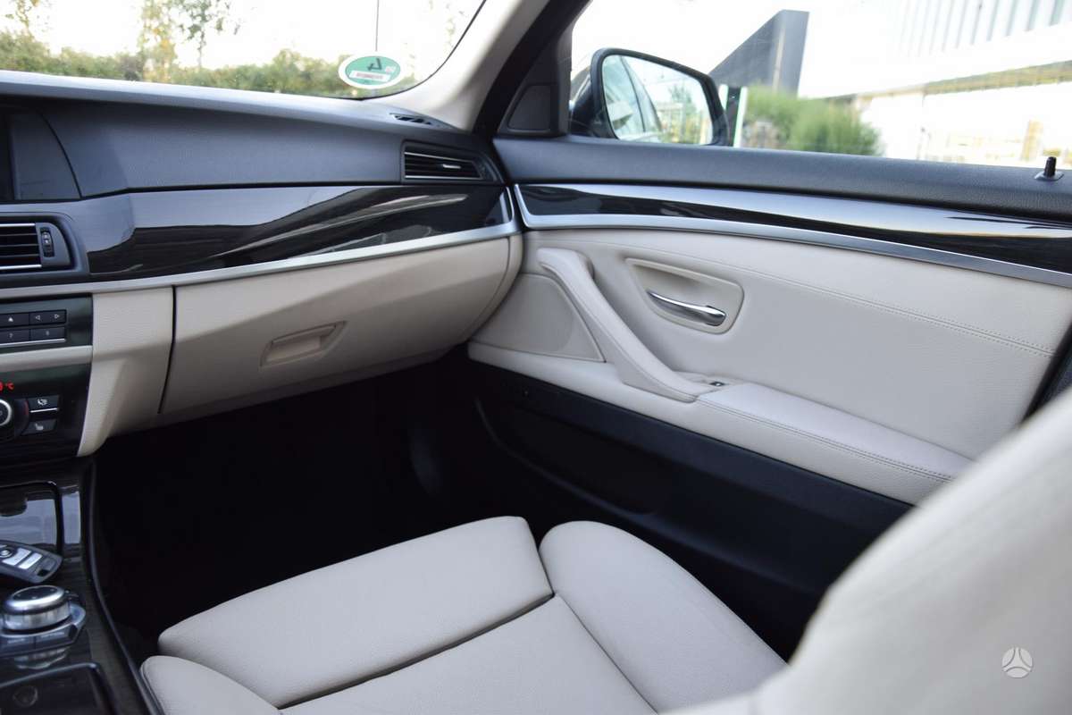 BMW 530, 3.0 l., Универсал