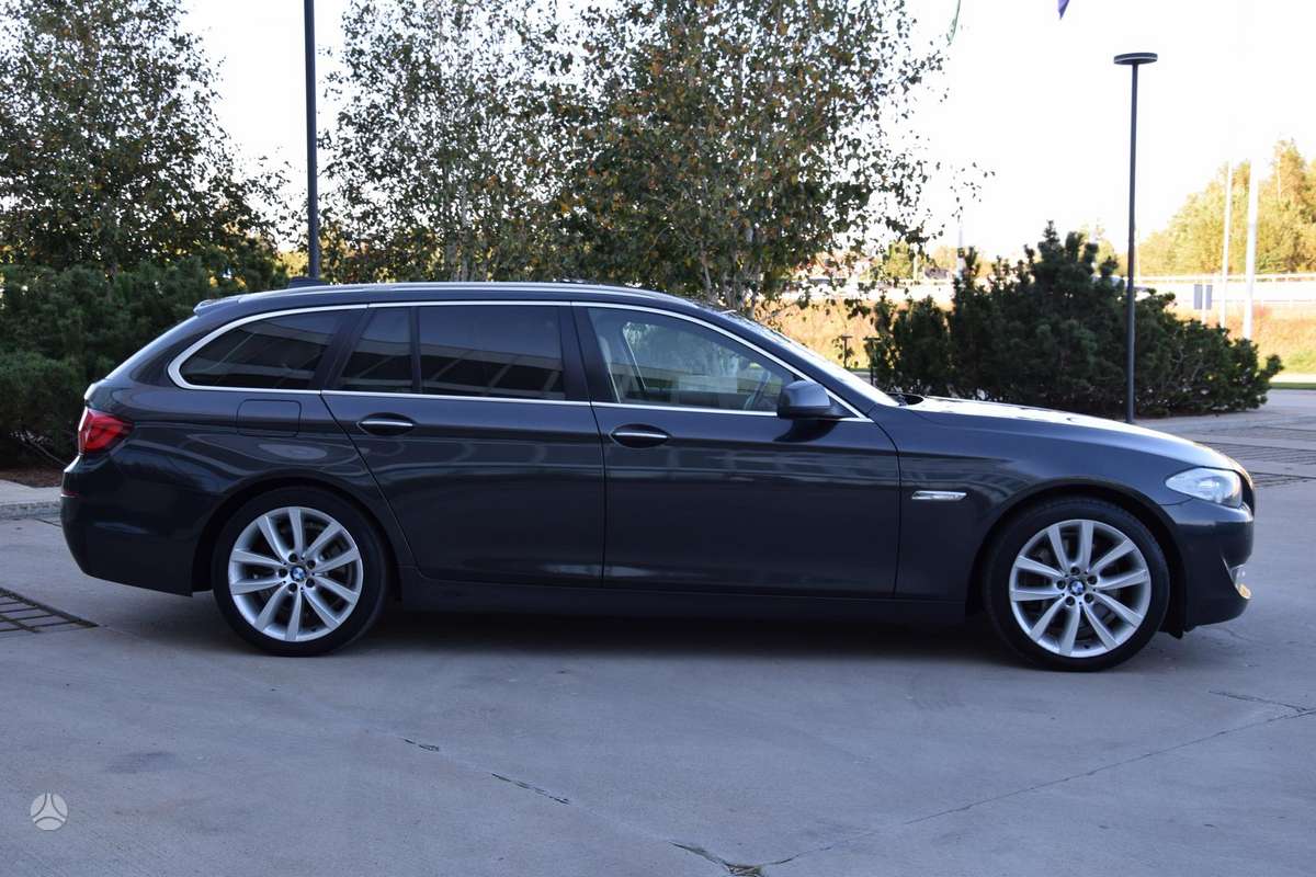 BMW 530, 3.0 l., Универсал