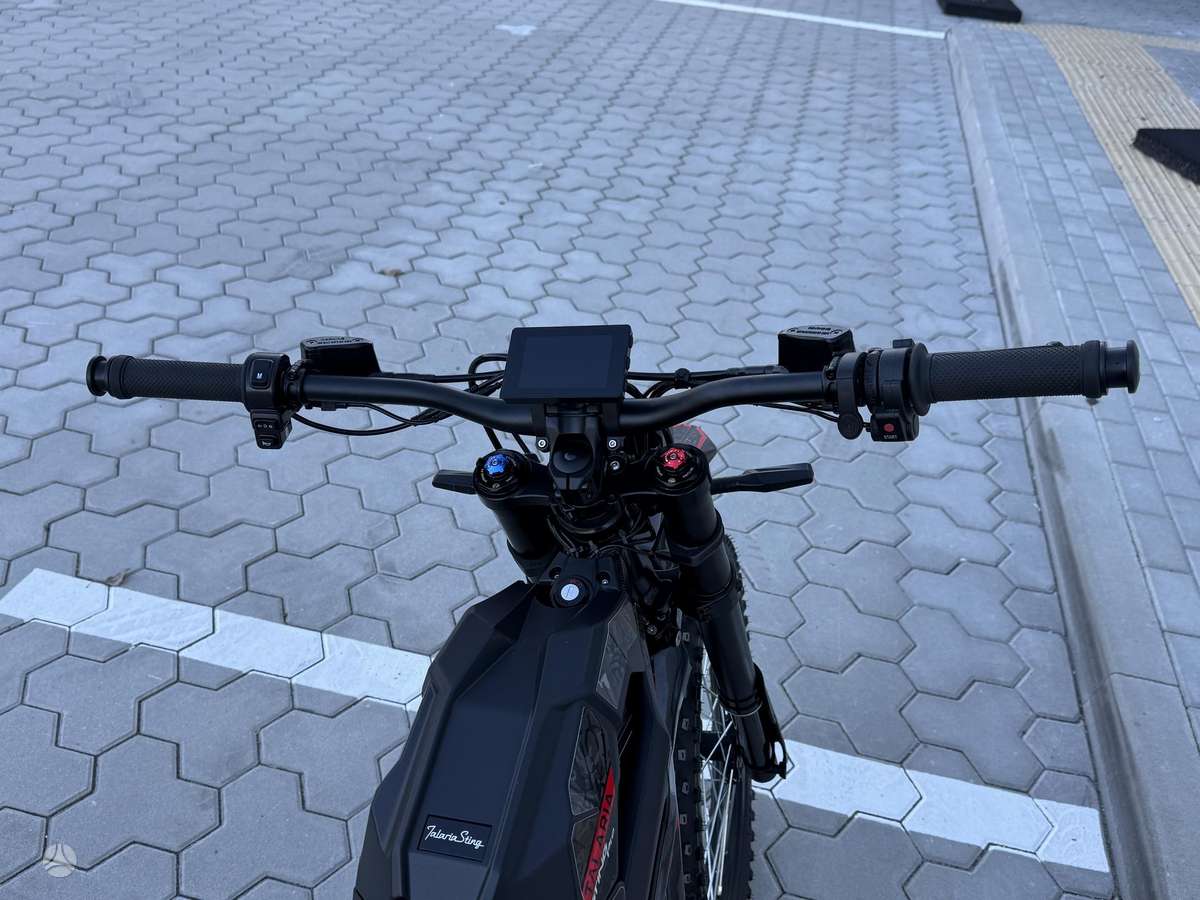 Talaria Sting R MX5, кроссовые