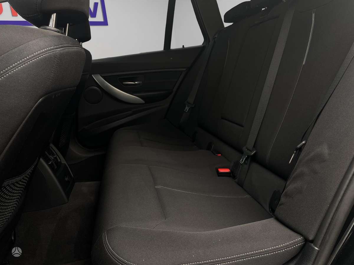 BMW 318, 2.0 l., universalas