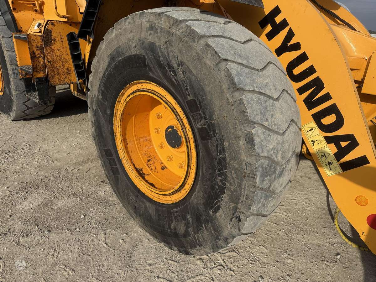 Hyundai HL 955 , quick coupler , 3m3, frontal loader