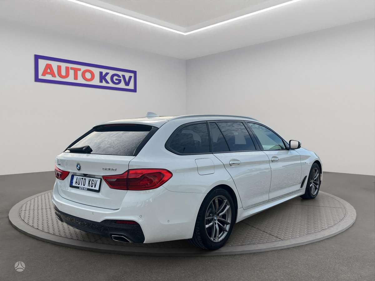 BMW 520, 2.0 l., wagon