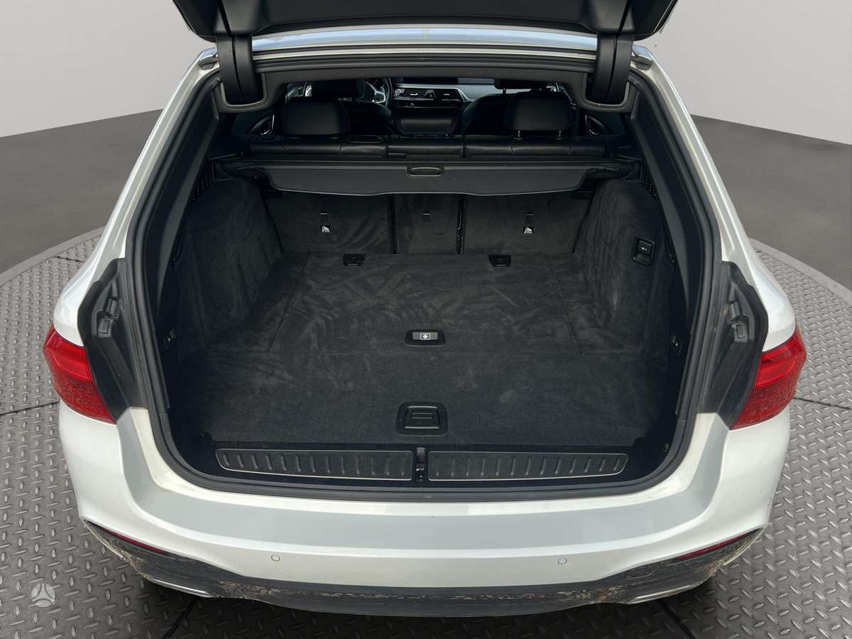 BMW 520, 2.0 l., Универсал