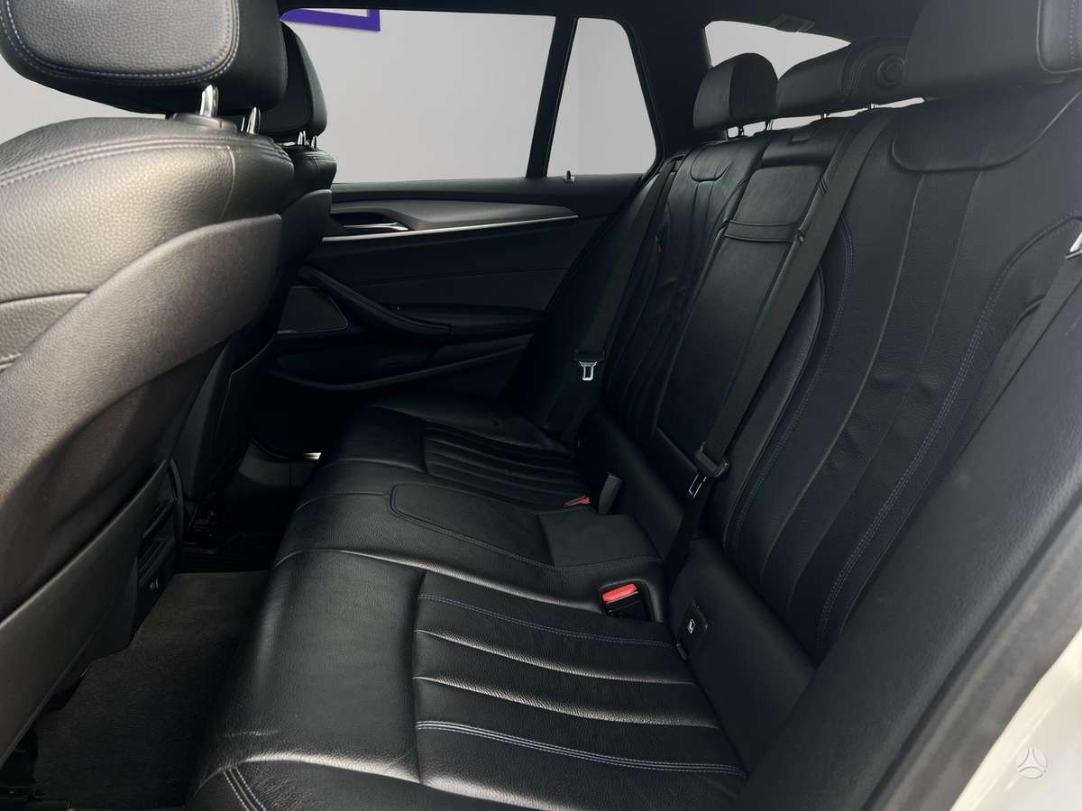 BMW 520, 2.0 l., wagon