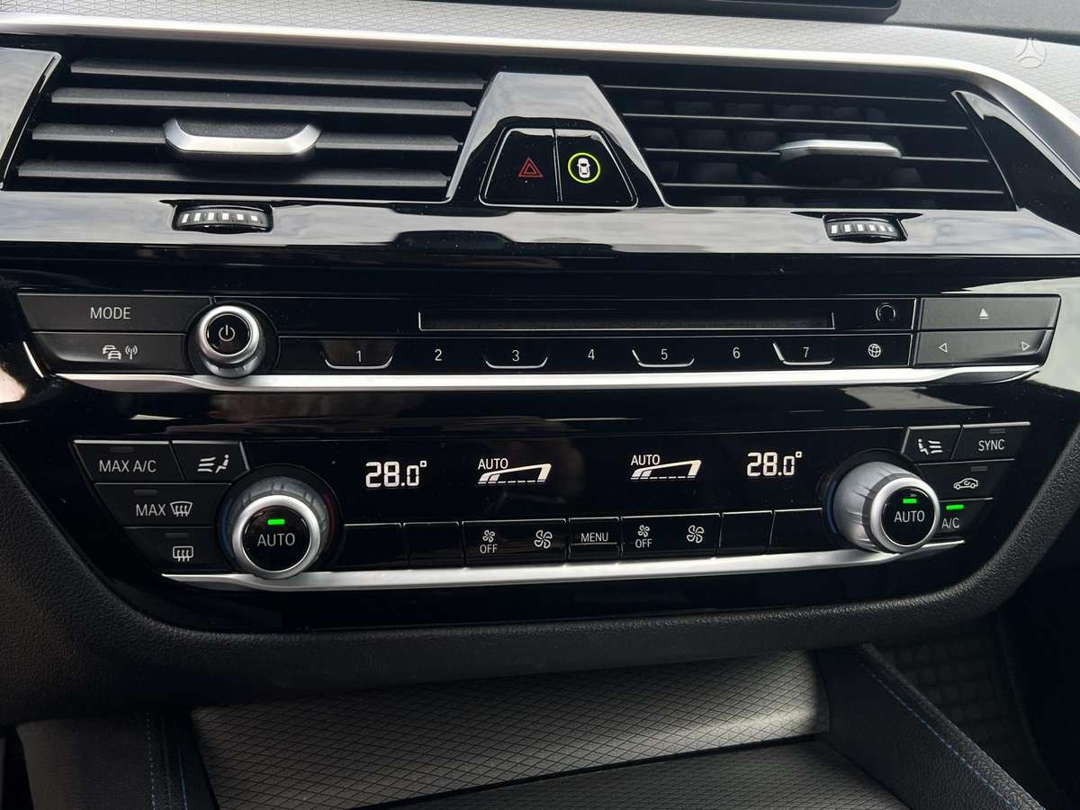 BMW 520, 2.0 l., Универсал