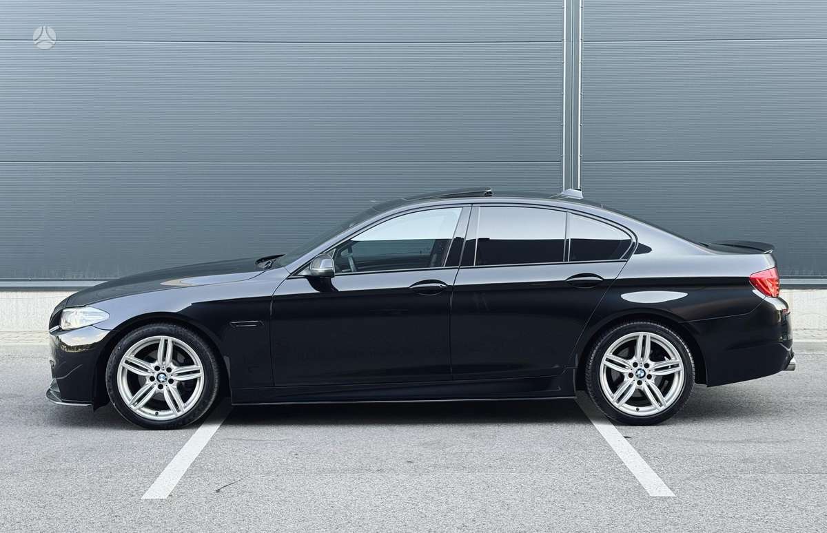 BMW 520, 2.0 l., Седан