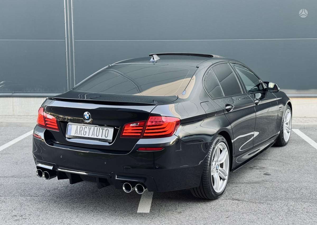 BMW 520, 2.0 l., Седан