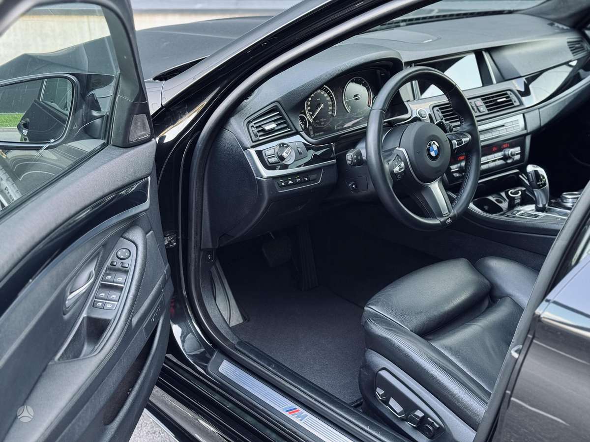 BMW 520, 2.0 l., Седан