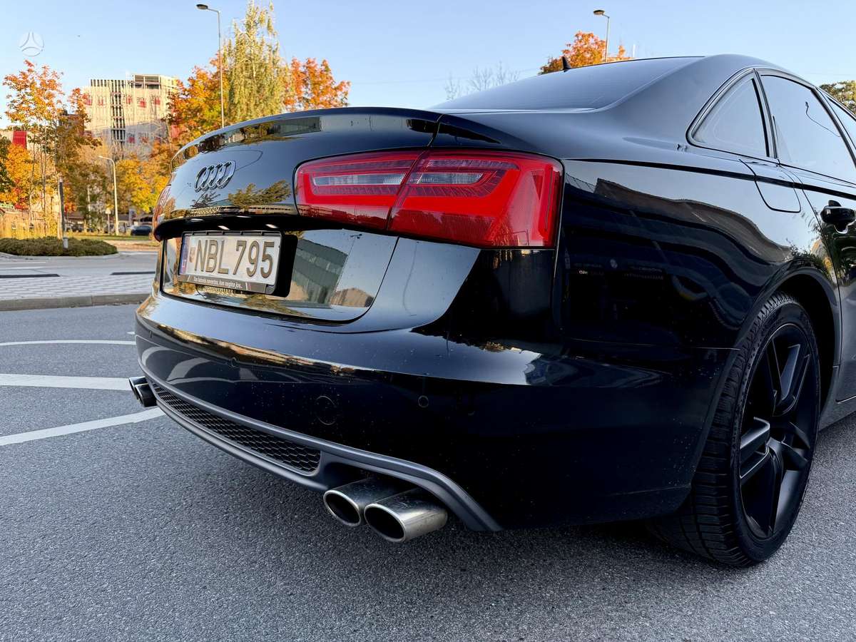 Audi A6, 3.0 l., Седан