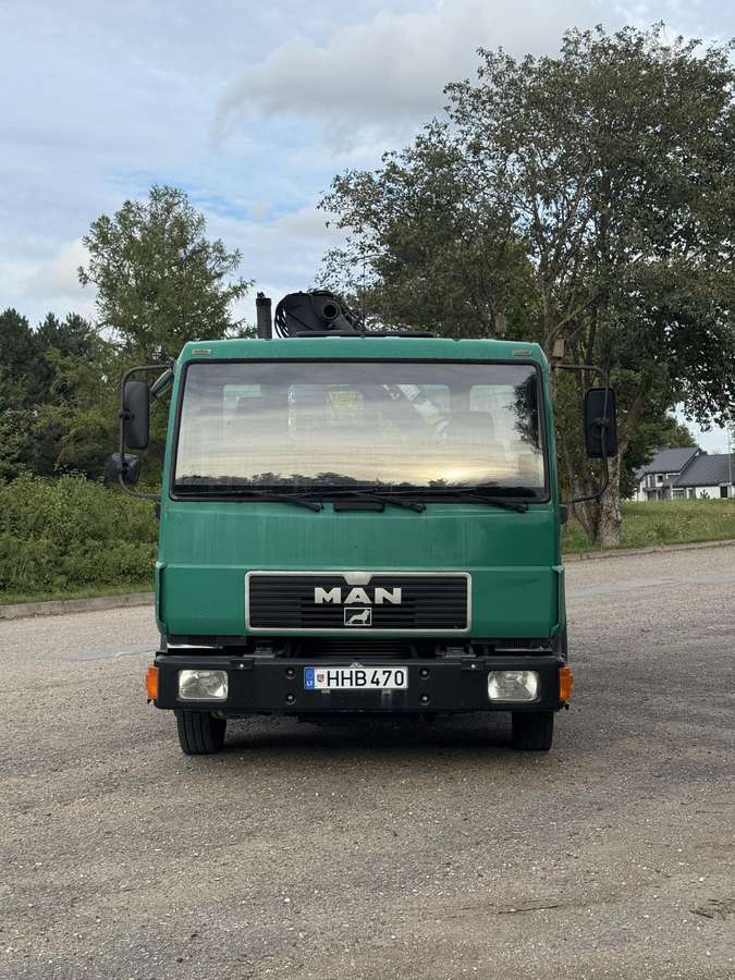 MAN L20B468, самосвалы с краном