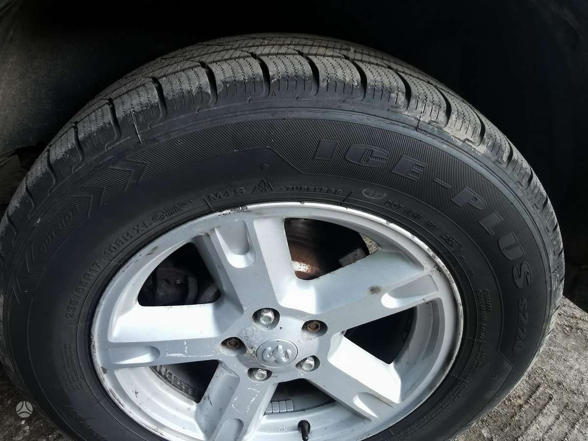 Dodge Nitro, 2.8 l., Внедорожник / Кроссовер