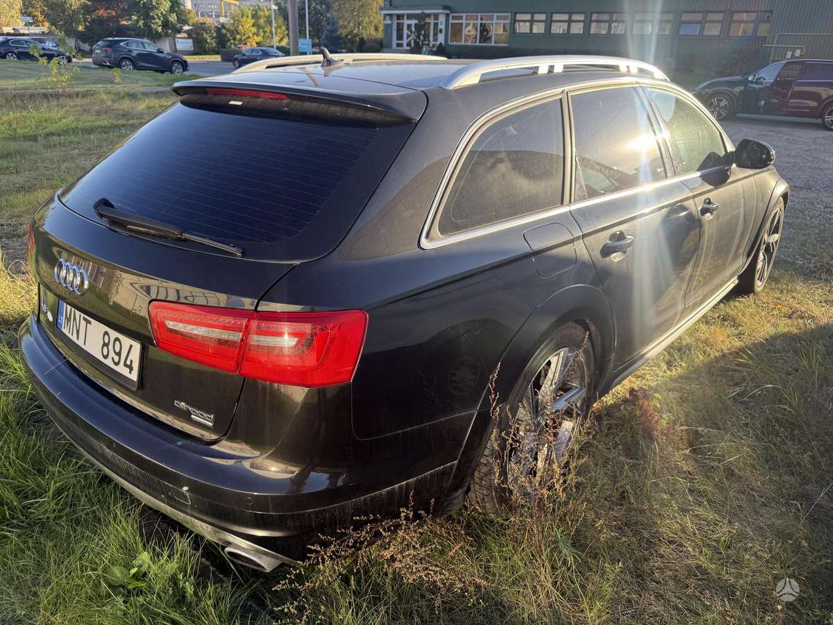 Audi A6 allroad, 3.0 l., wagon