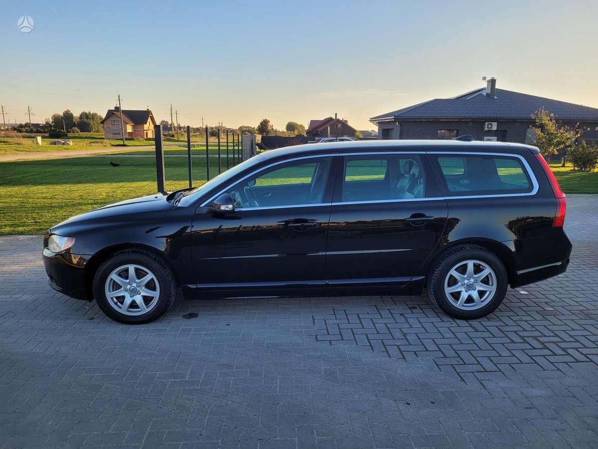 Volvo V70, 2.0 l., universalas