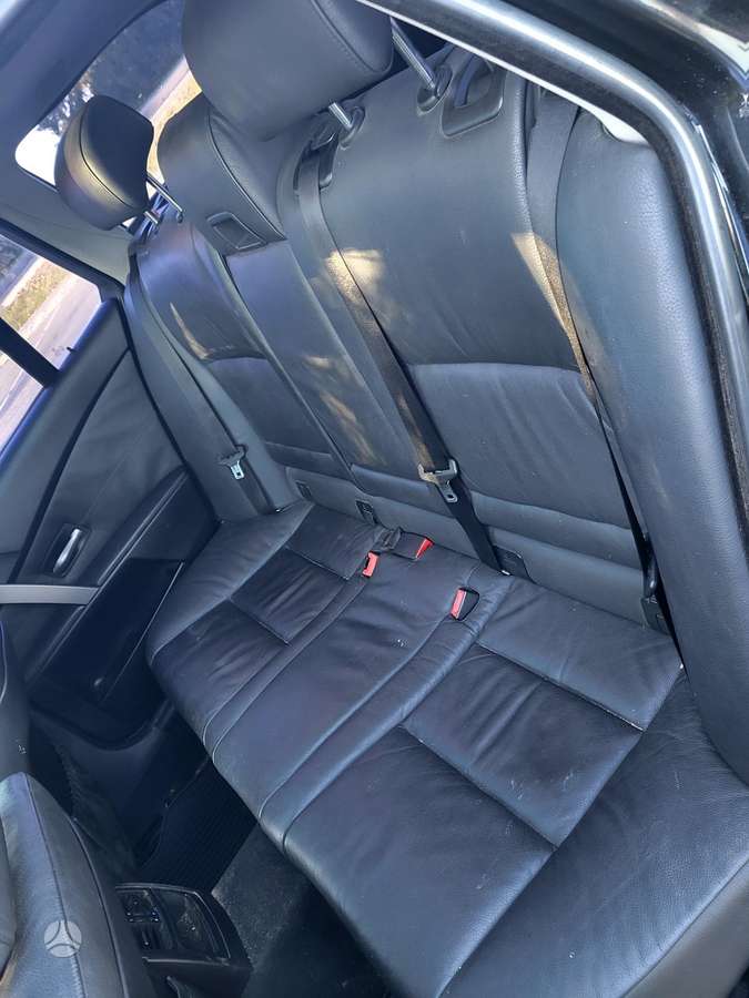 BMW 525, 2.5 l., Универсал