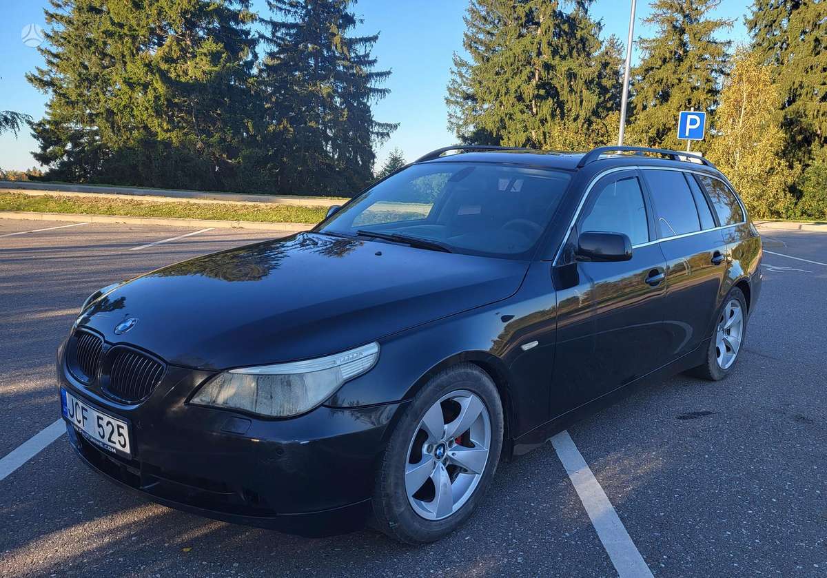 BMW 525, 2.5 l., wagon