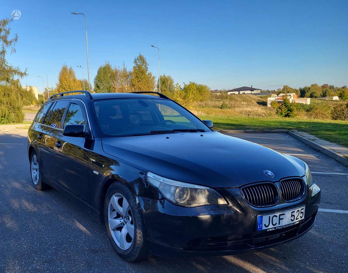 BMW 525, 2.5 l., Универсал