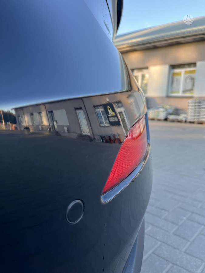 Volvo V40, 1.6 l., Хэтчбек
