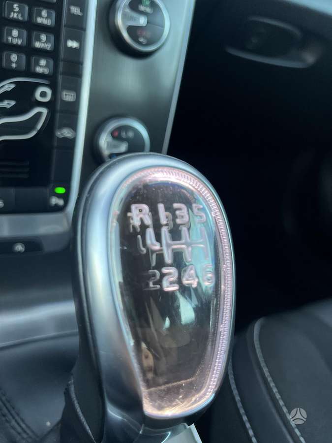 Volvo V40, 1.6 l., Хэтчбек