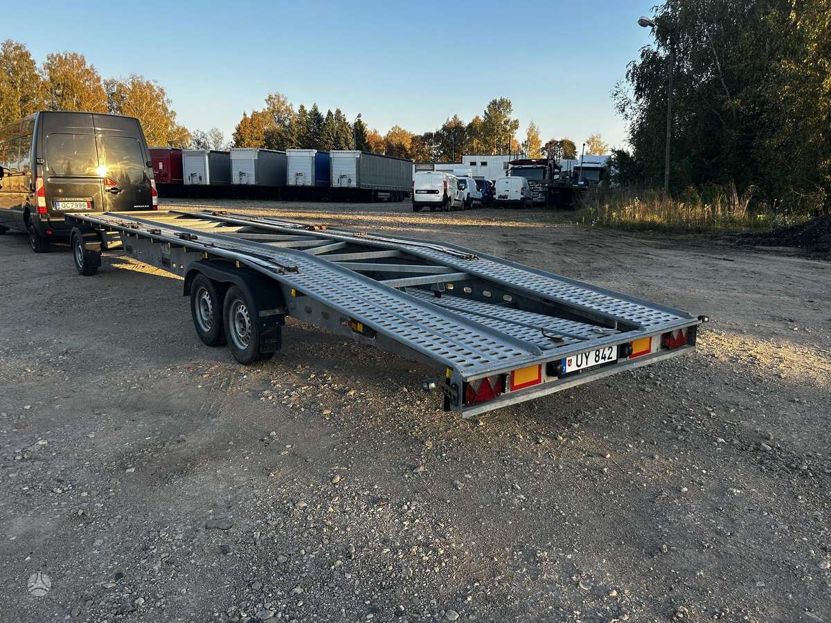 Stema, auto treileris