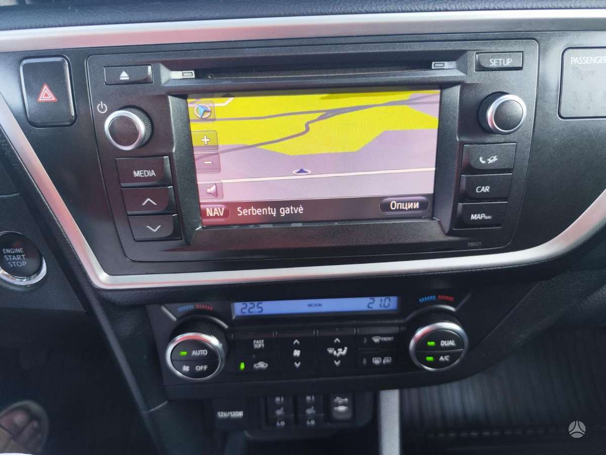 Toyota Auris, 2.0 l., hatchback