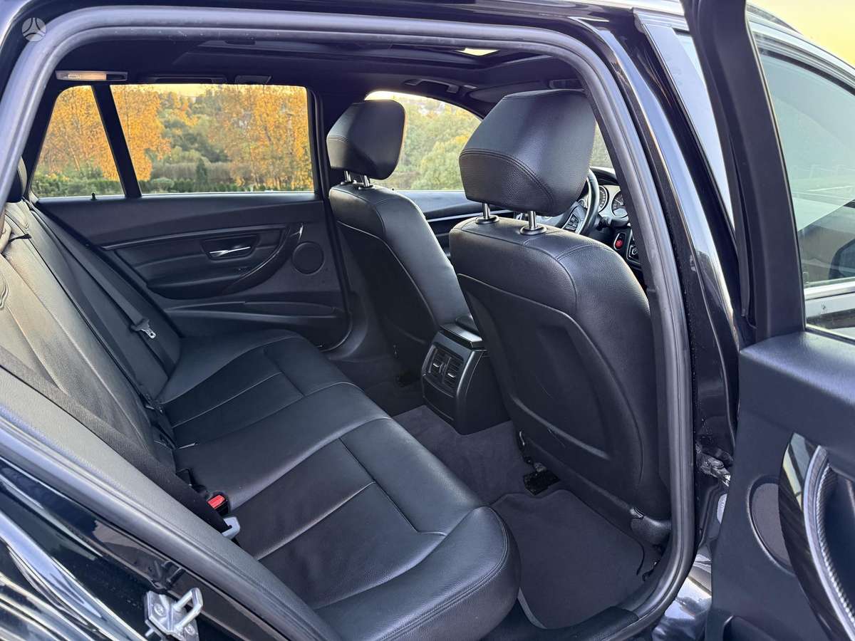 BMW 318, 2.0 l., wagon
